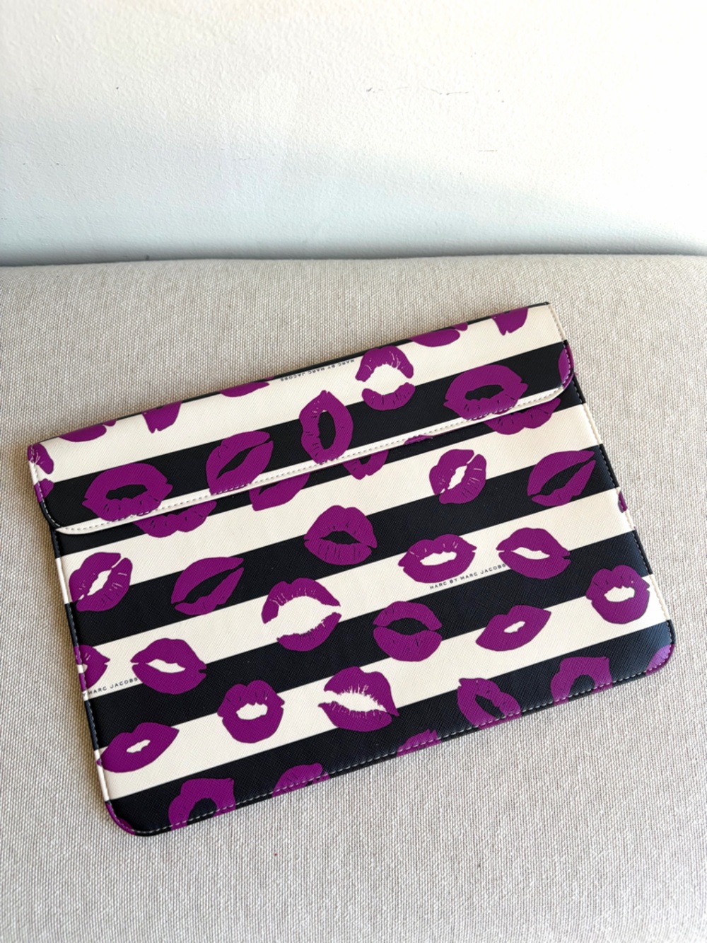 MARC by MARC JACOBS Encase Laptop Case